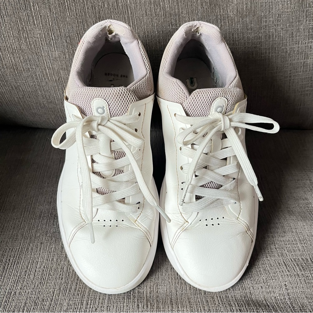 On Cloud The Roger Advantage Unisex Sneaker Sz 7.5 Tennis Lifestyle Minimalist - Picture 2 of 16